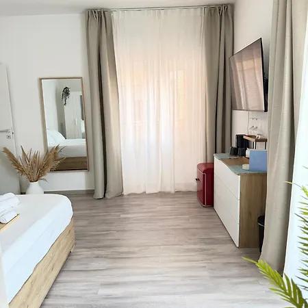 A Casa Di Lara Апартаменты *